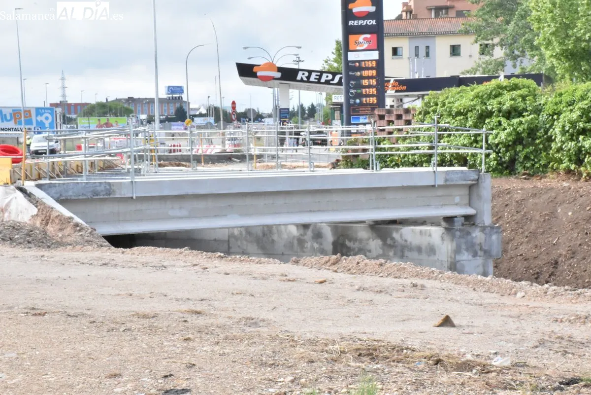 Así se encuentran las obras del puente en el Zurguén | FOTOS: V. Martins 