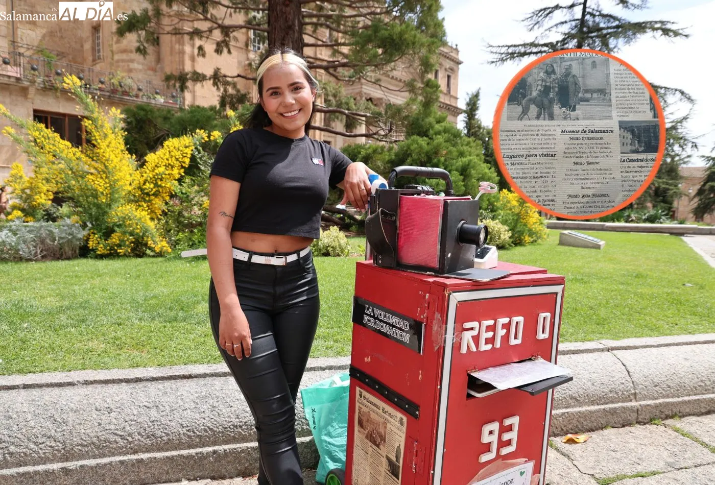 Fotomatón de época triunfa en la plaza de Anaya de Salamanca