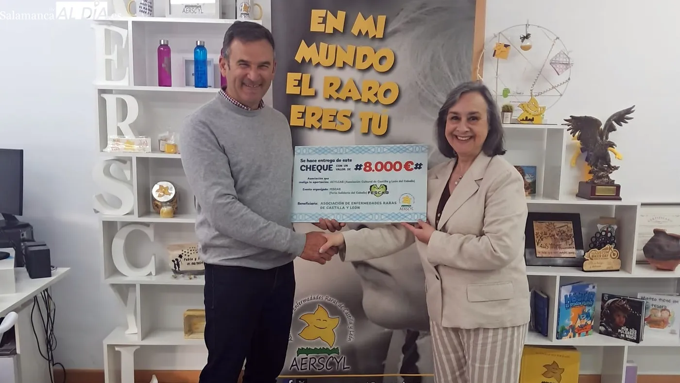 AERSCyL recibe 8.000 euros de la V Feria del Caballo de Bañobárez 