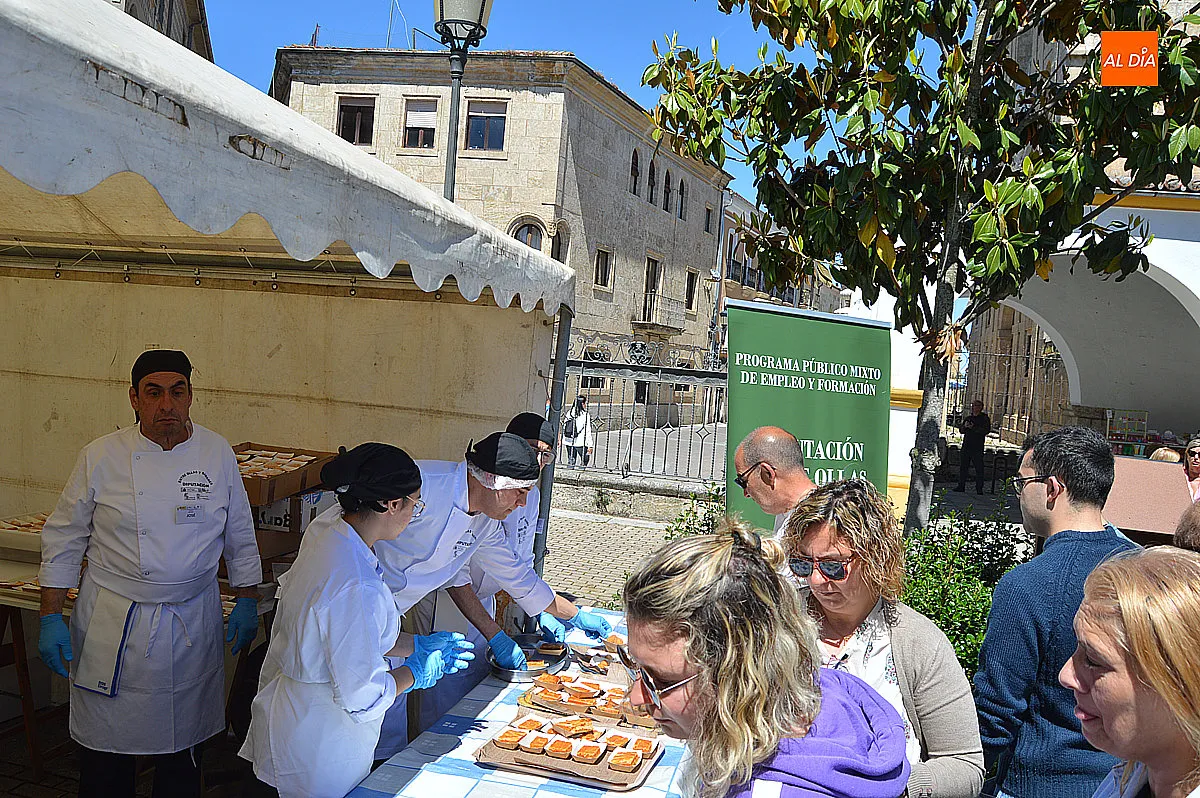 Foto 9 - Ciudad Rodrigo disfruta de la V Feria del Farinato 