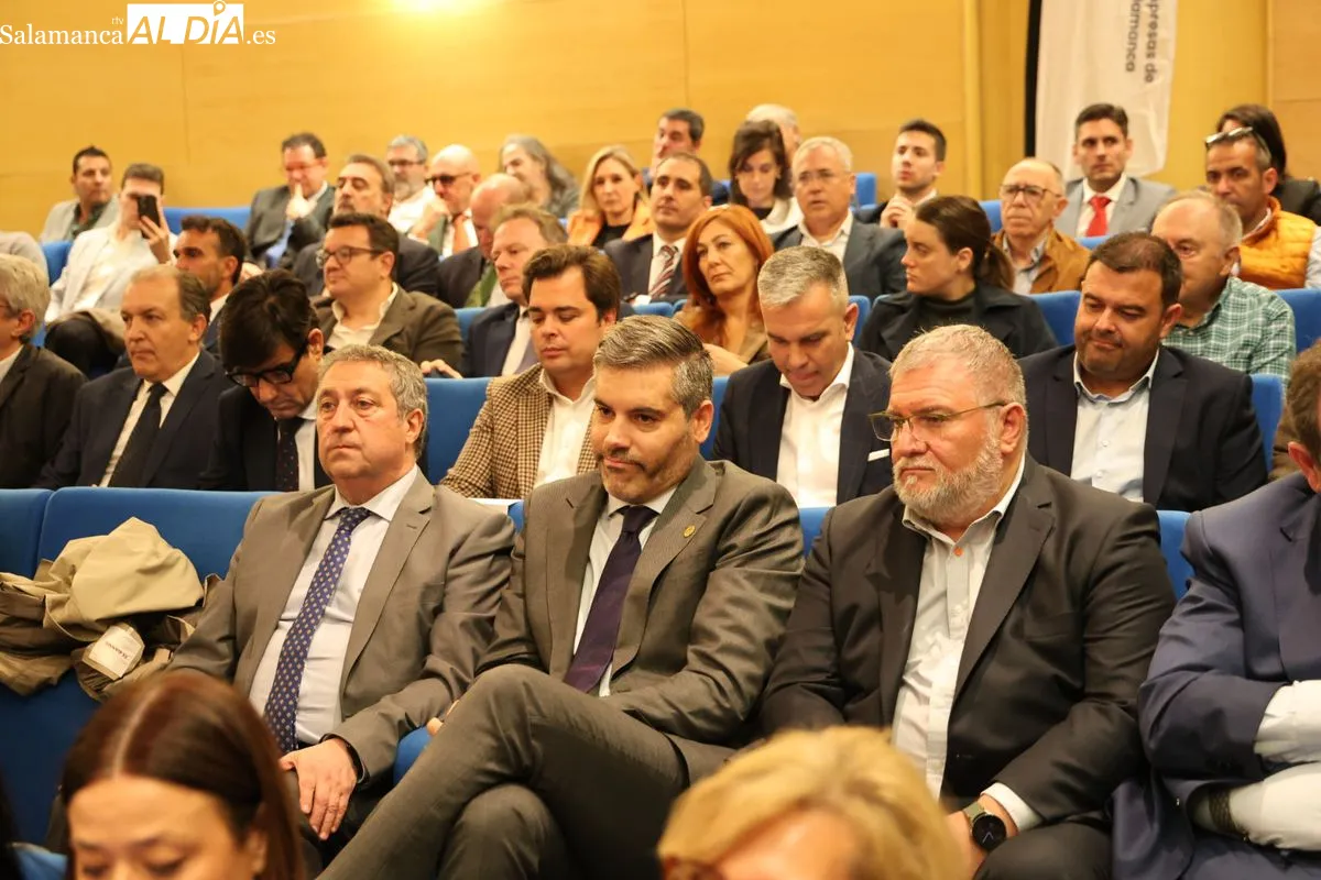 Acto de reunificación de las organizaciones empresariales de Salamanca. Foto de David Sañudo
