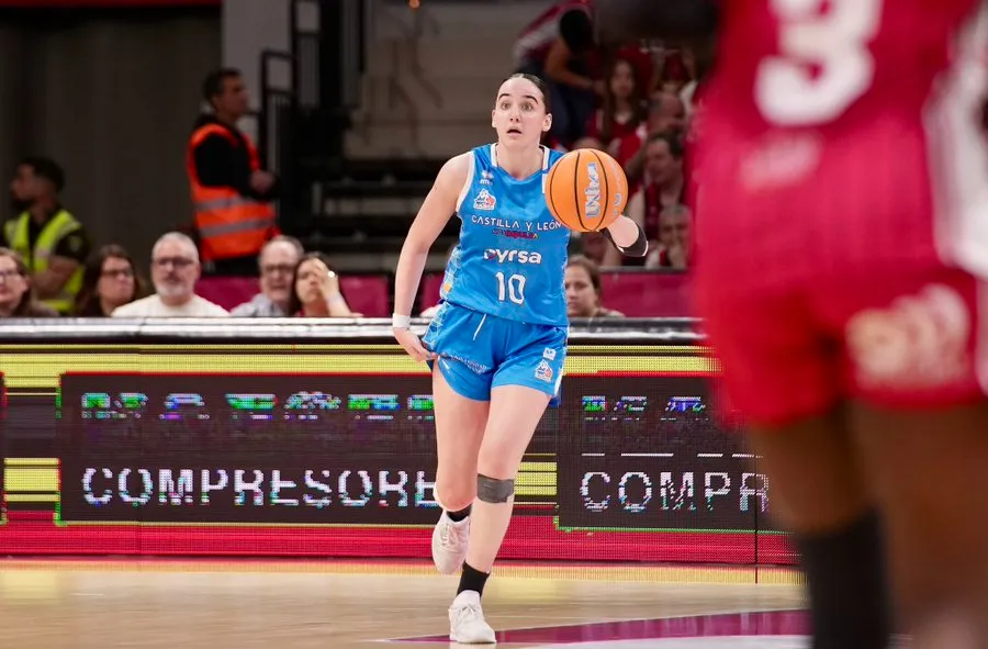 El Perfumerías Avenida cierra la temporada con honor pese a quedarse sin final de Liga y billete para la Euroliga en Zaragoza (67-56)