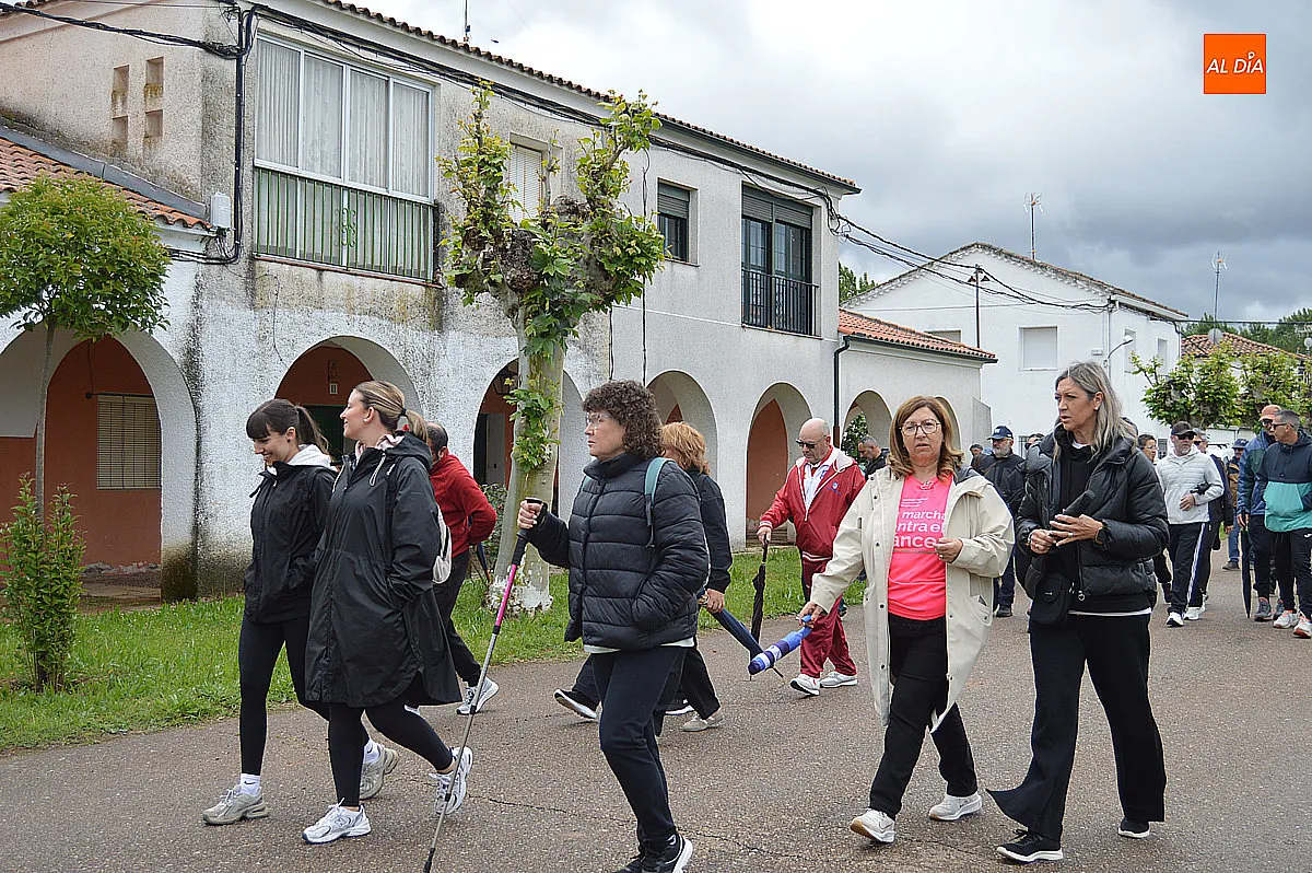 Foto 15 - Cerca de 80 personas apoyan la III Caminata Saludable de &Aacute;gueda