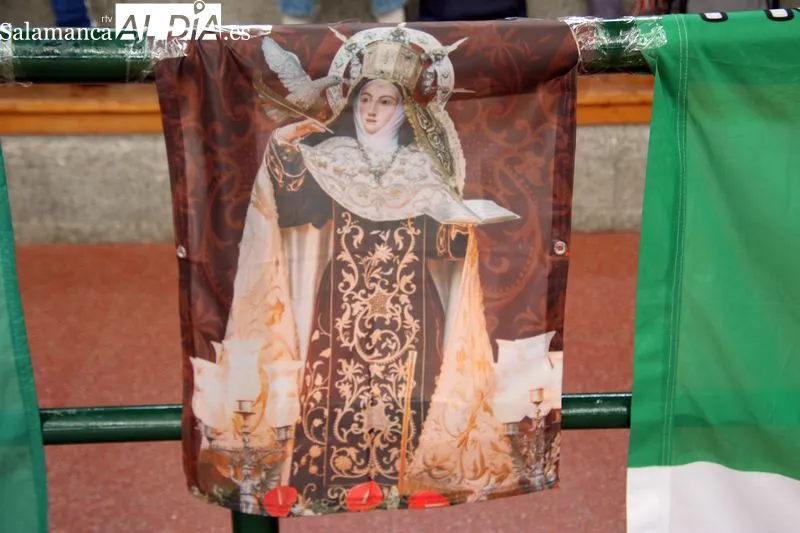 Foto 2 - FOTOS El Piensos Dur&aacute;n Albense sella su permanencia en Segunda B tras golear en Asturias (3-7)
