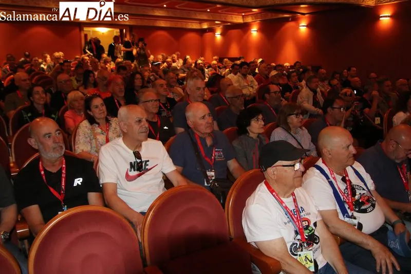 Foto 8 - El XX Encuentro Grandes Viajeros congrega a moteros de varios continentes en Alba de Tormes