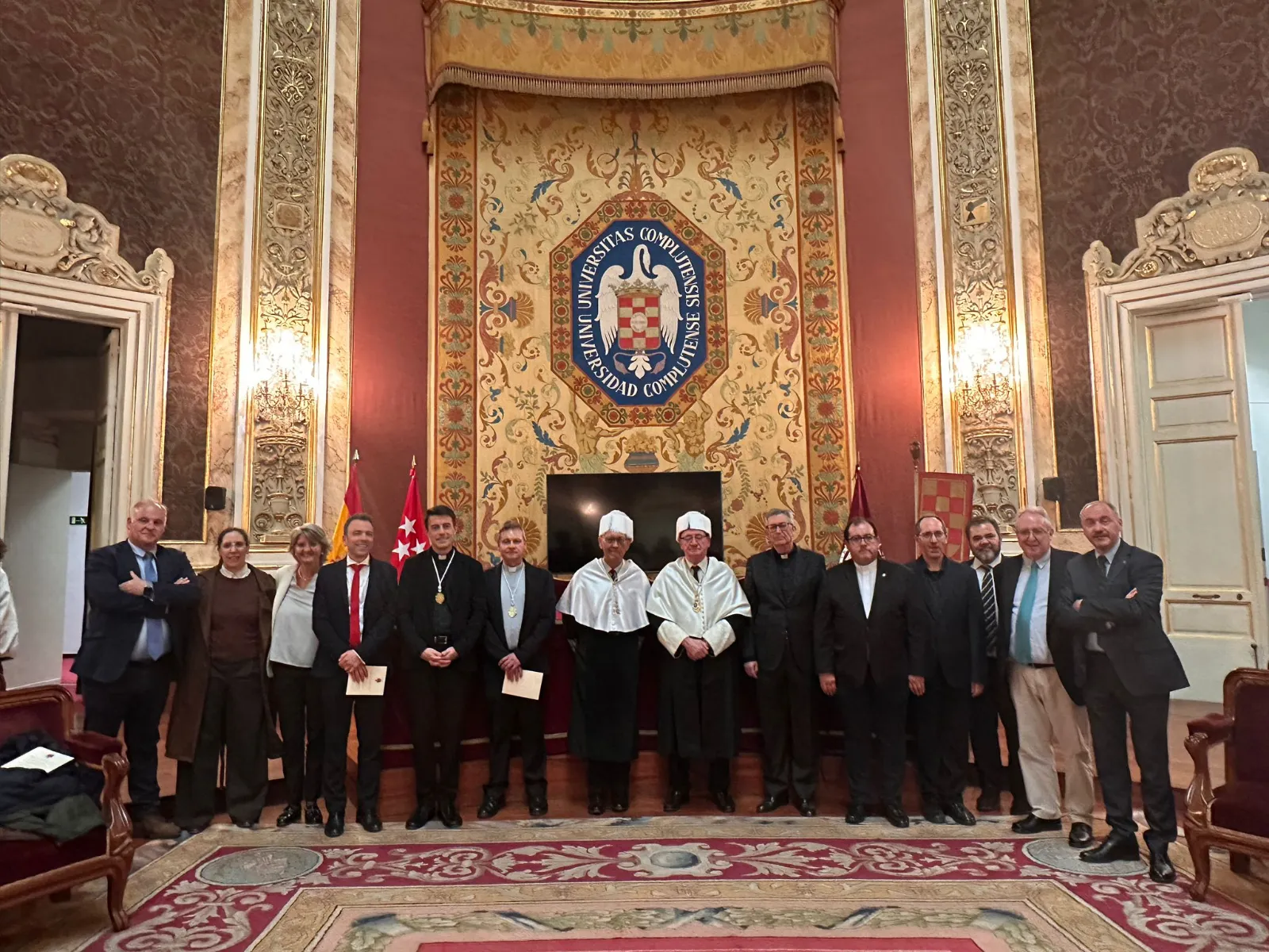 Foto 3 - El catedr&aacute;tico de la UPSA Gonzalo Tejerina ingresa en la Real Academia de Doctores de Espa&ntilde;a