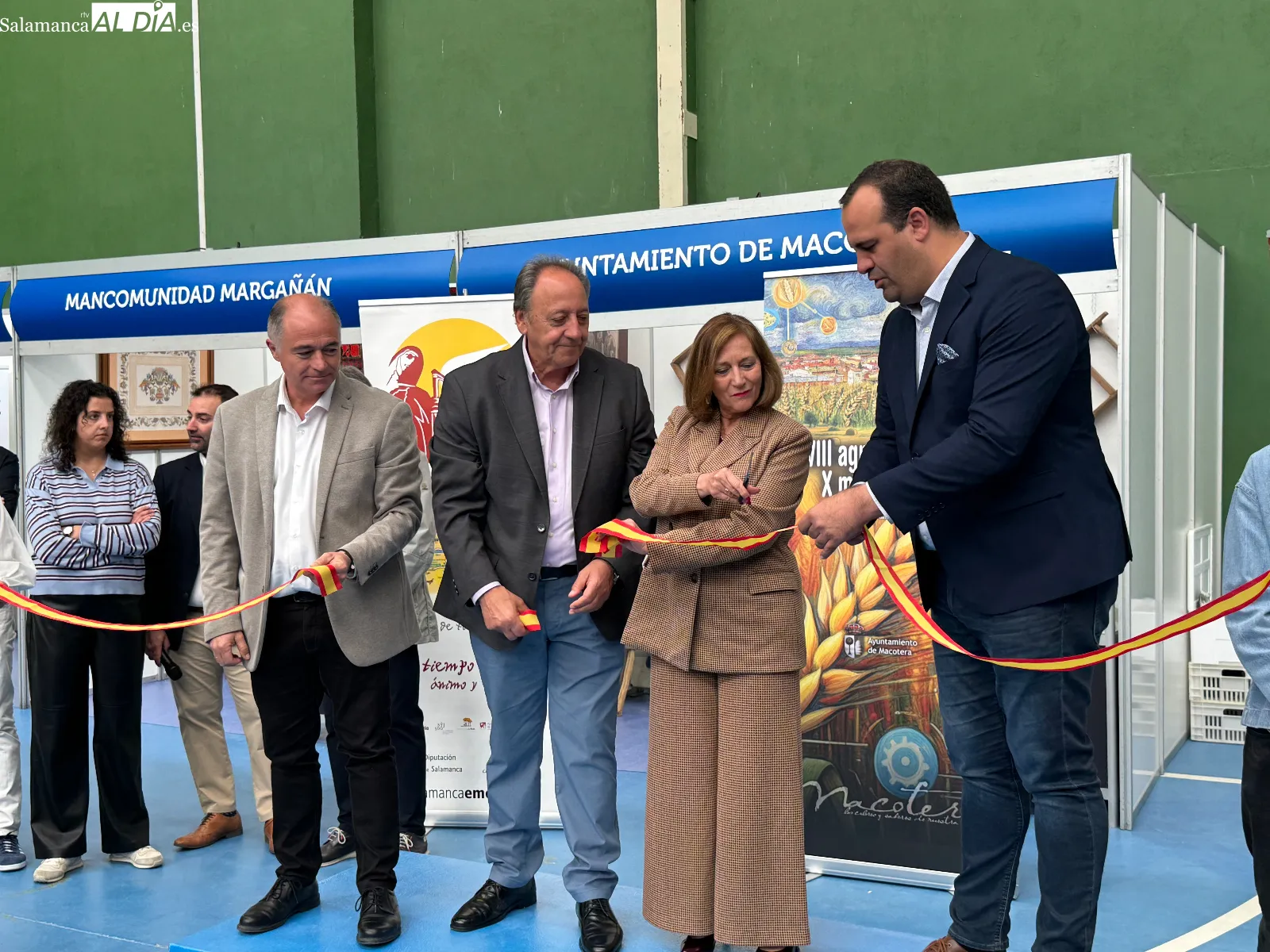Tradición, producto local y lleno absoluto en la XVIII Feria Agroalimentaria y la X Macoinnova en Macotera