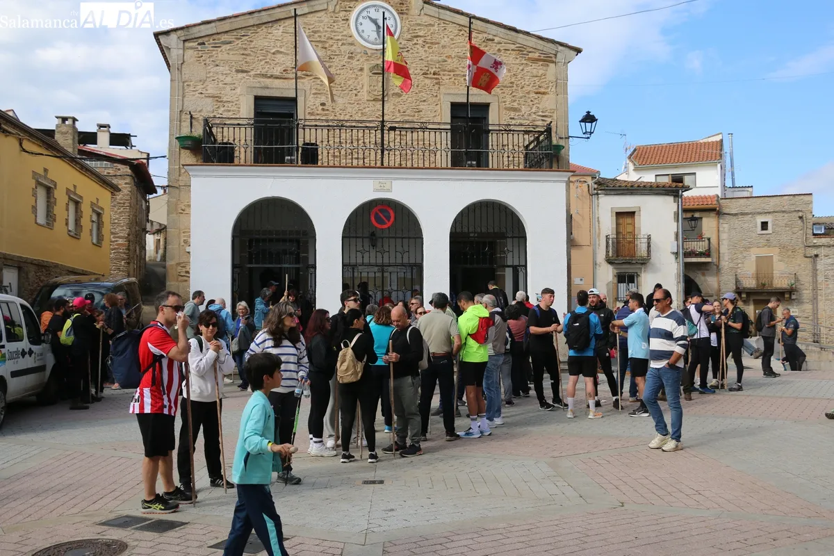 Buena participación en la XII Marcha Solidaria de Saucelle / CORRAL