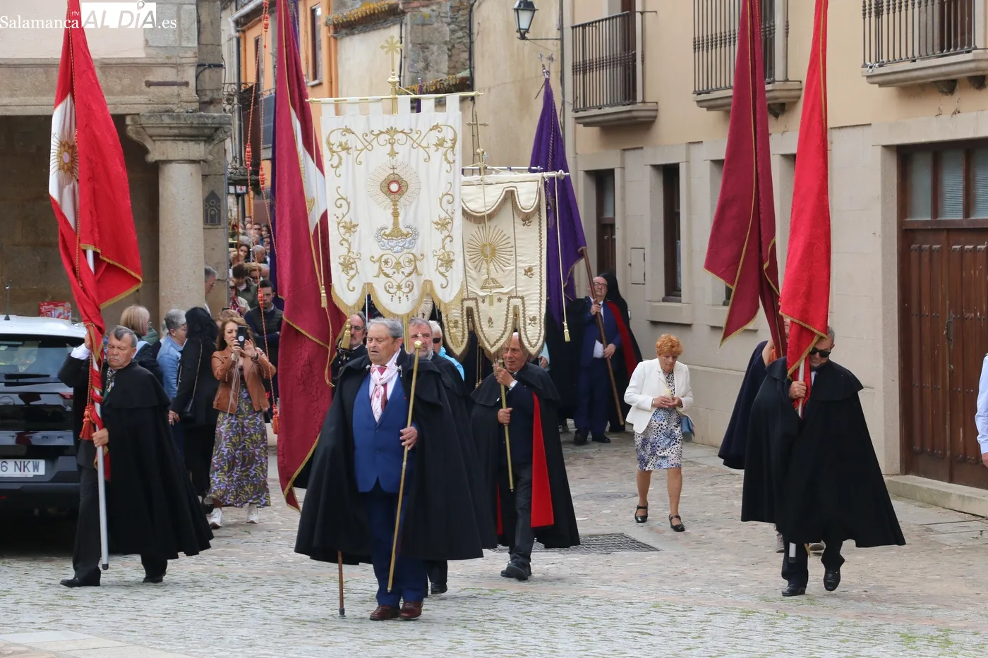 Fiestas de Santa Cruz en San Felices de los Gallegos / CORRAL