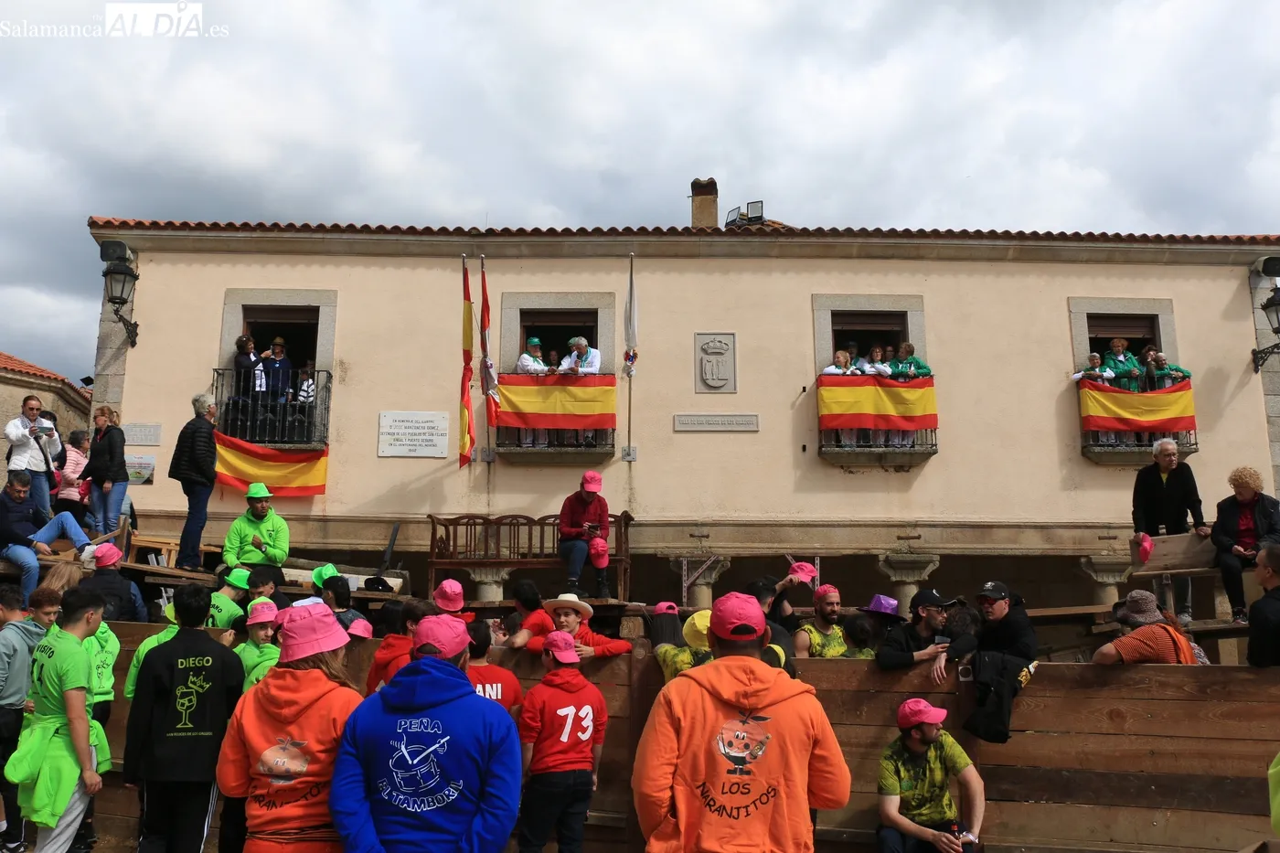 Comienzo de las fiestas del Noveno en San Felices de los Gallegos / CORRAL