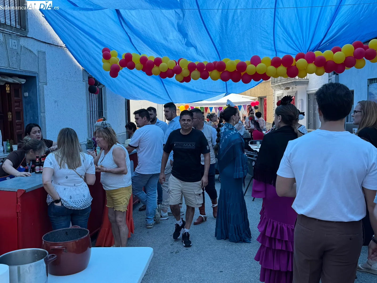 Foto 5 - La IV Fiesta Rociera llena Macotera de ambiente, color y bailes en una multitudinaria edici&oacute;n