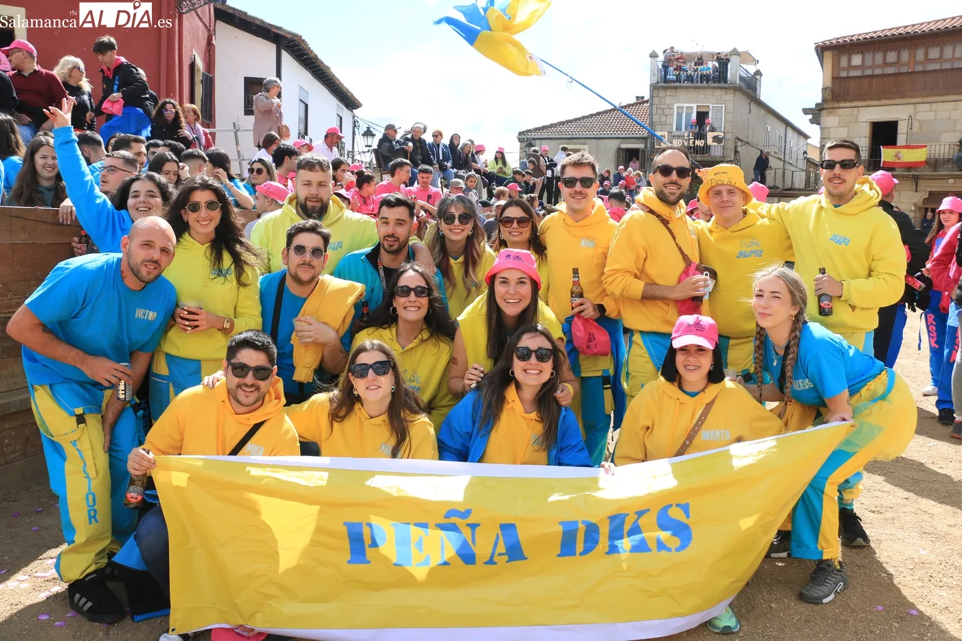 Comienzo de las fiestas del Noveno en San Felices de los Gallegos / CORRAL