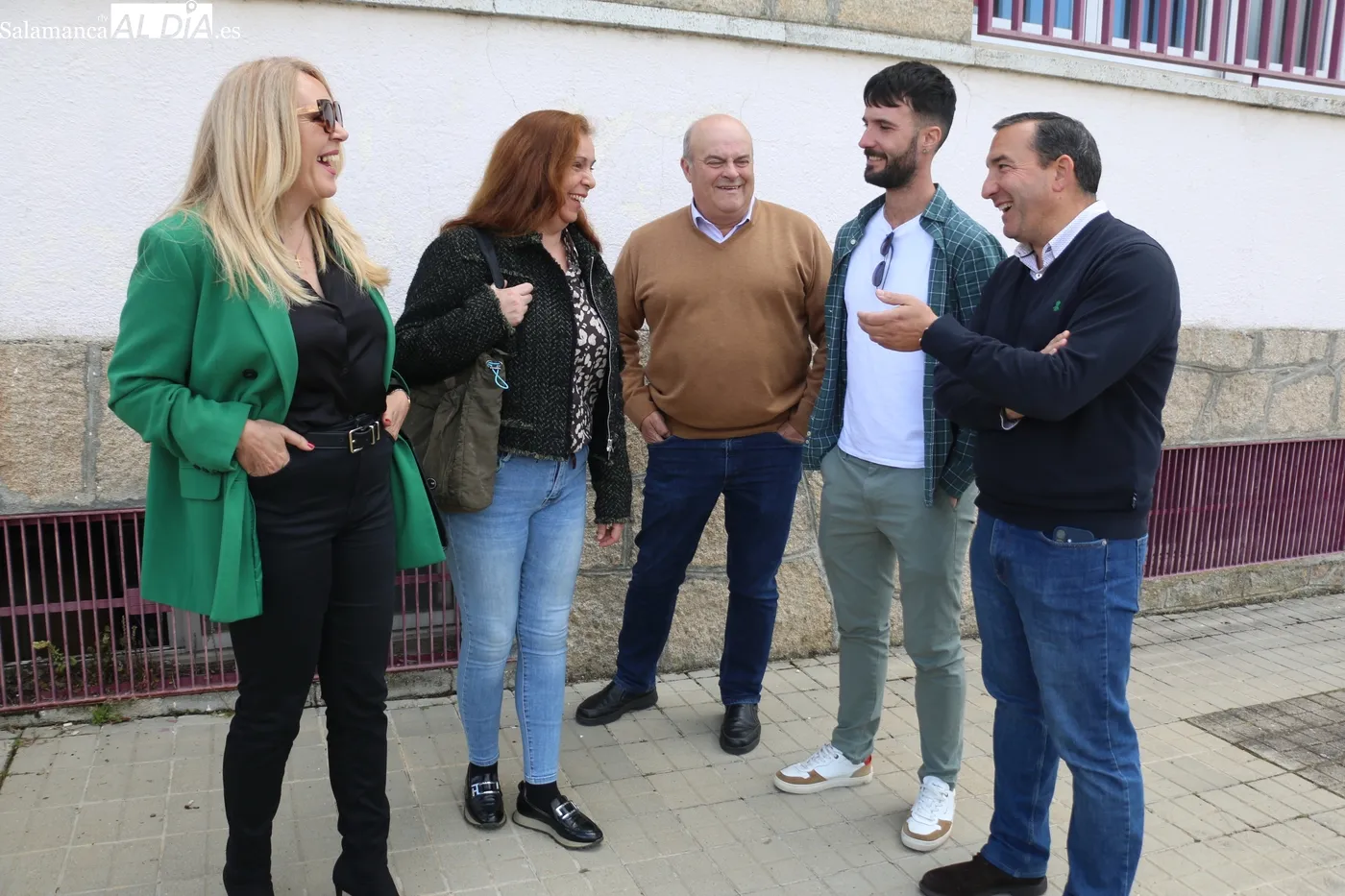 Inauguración oficial del programa mixto de formación y empleo en jardinería 'Lumbrales Natur' / CORRAL