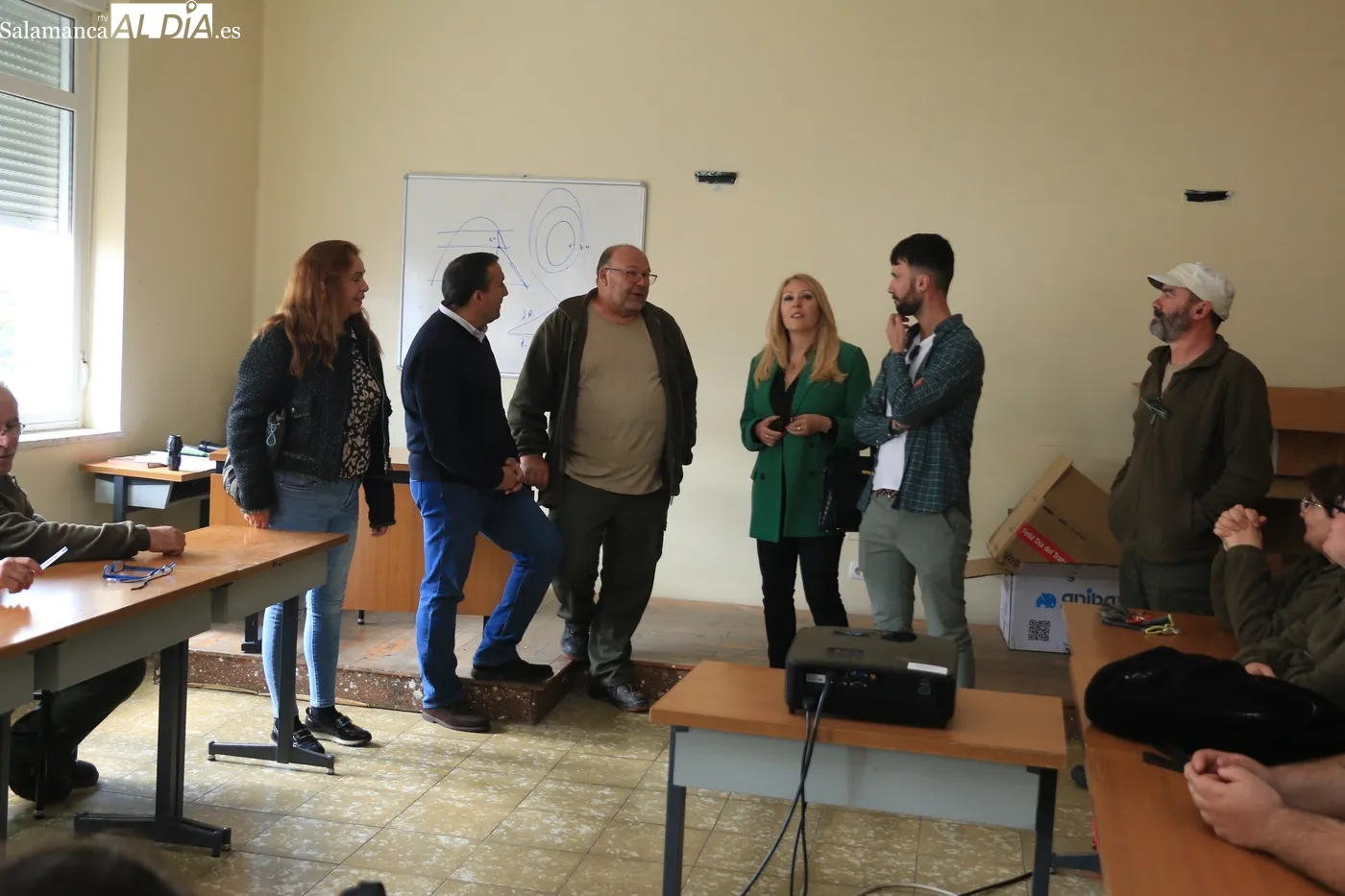 Inauguración oficial del programa mixto de formación y empleo en jardinería 'Lumbrales Natur' / CORRAL