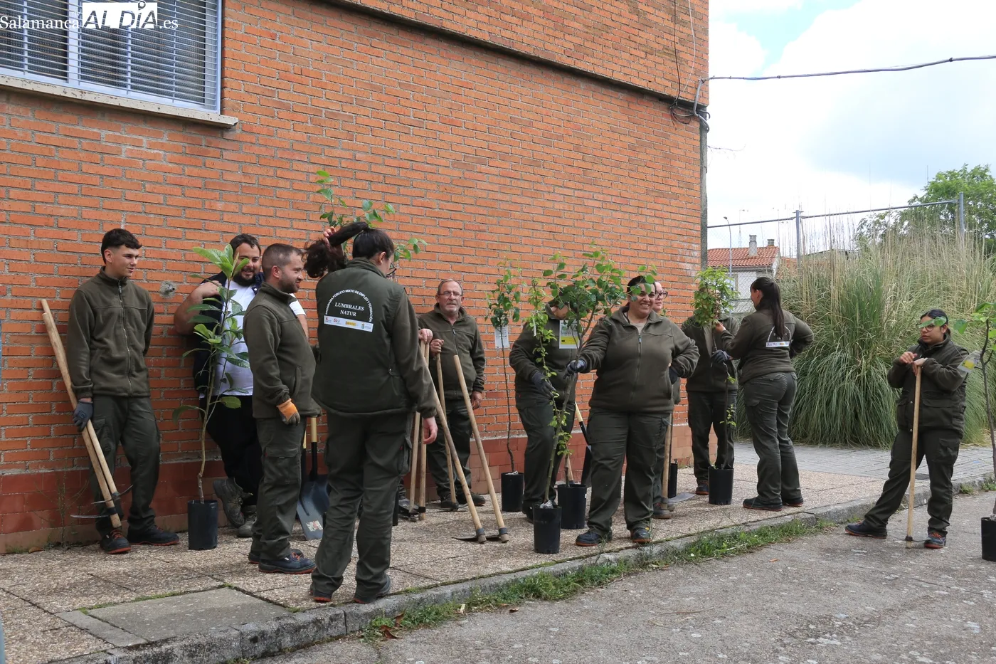 Inauguración oficial del programa mixto de formación y empleo en jardinería 'Lumbrales Natur' / CORRAL