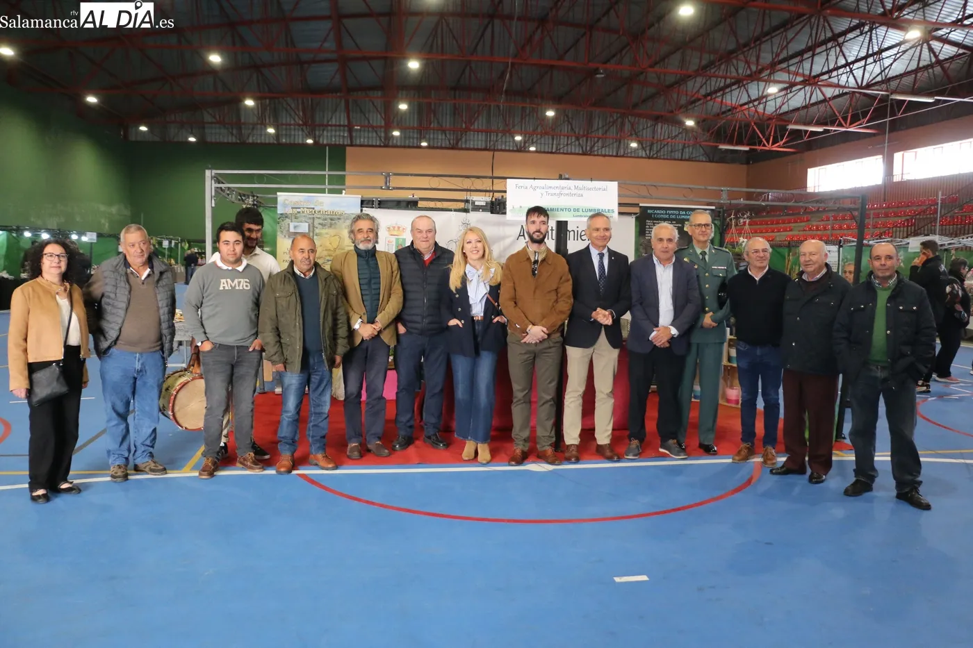 Feria Multisectorial y Feria ganadera de San Isidro en Lumbrales / CORRAL  