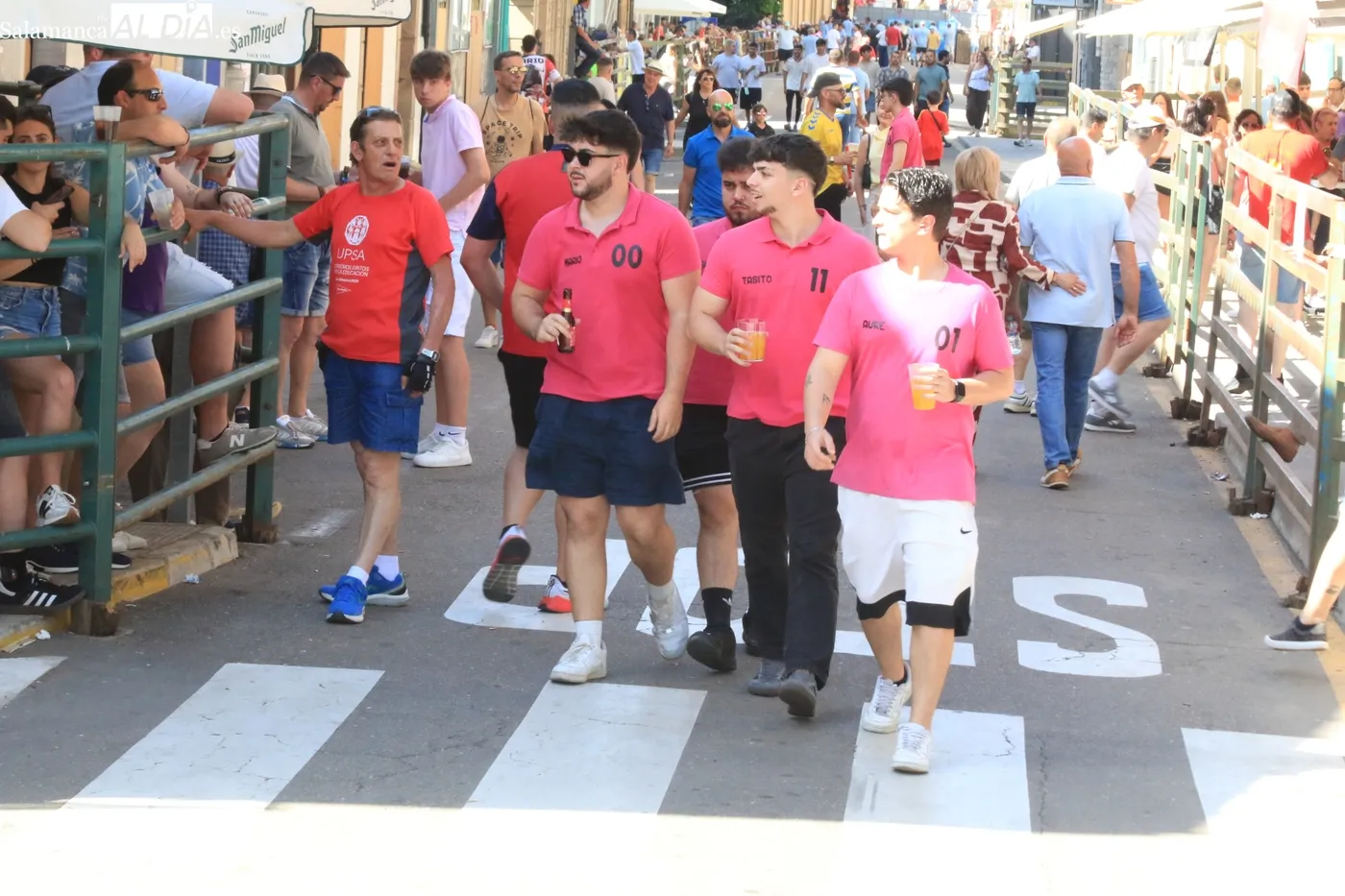 Multitudinario X Toro de Cajón en Vitigudino / CORRAL