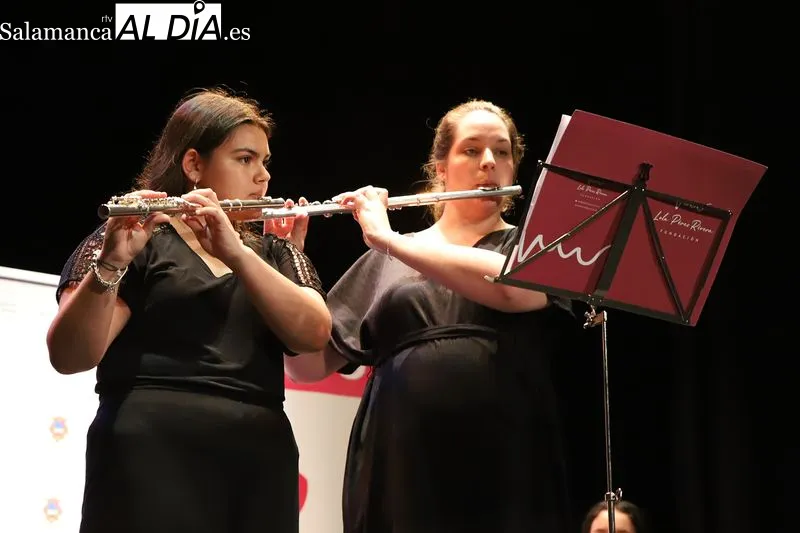 Foto 16 - Fusi&oacute;n de folclore y modernidad en el concierto 'Aires Traversos'