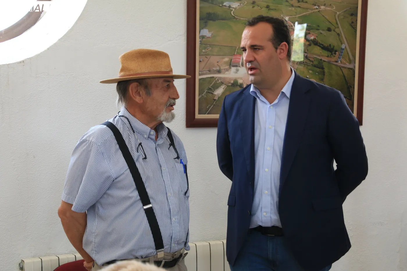 Homenaje a Arturo de Inés Calvo en Villaseco de los Reyes / CORRAL