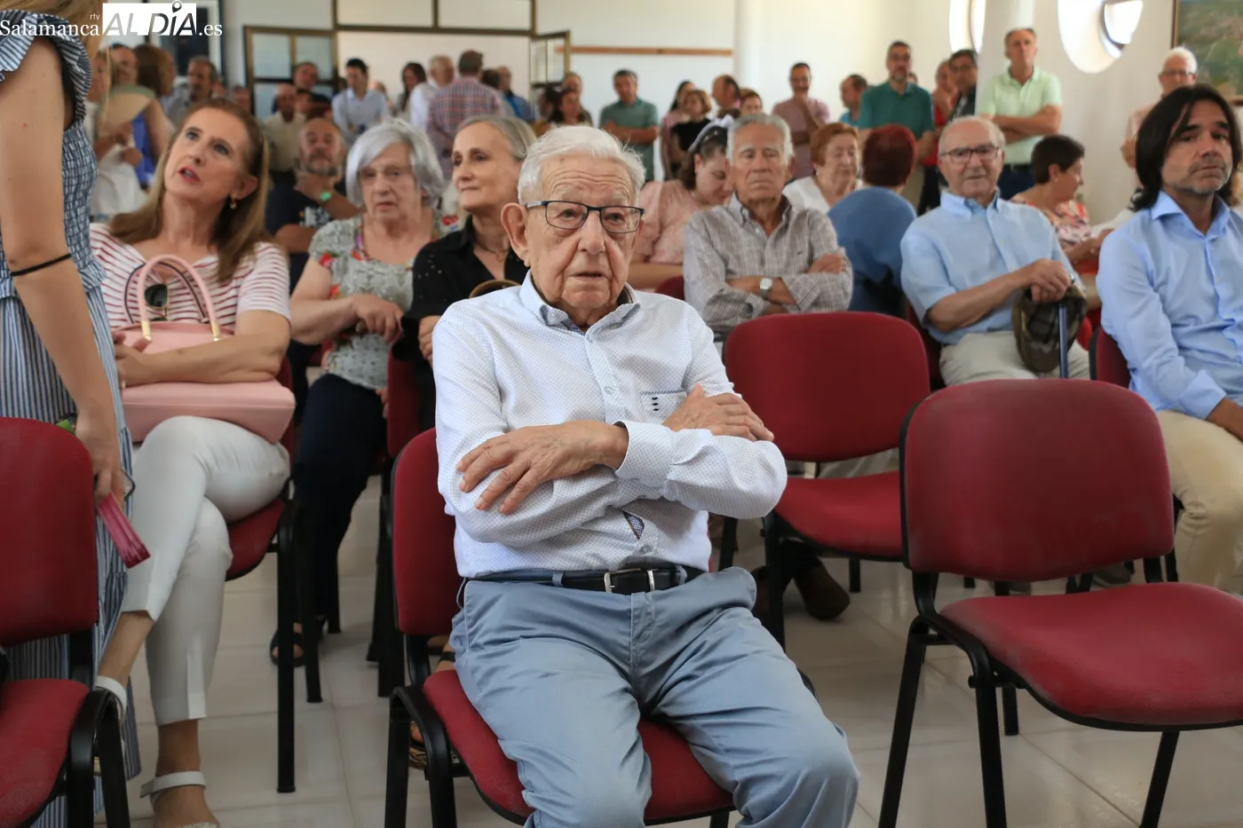 Homenaje a Arturo de Inés Calvo en Villaseco de los Reyes / CORRAL