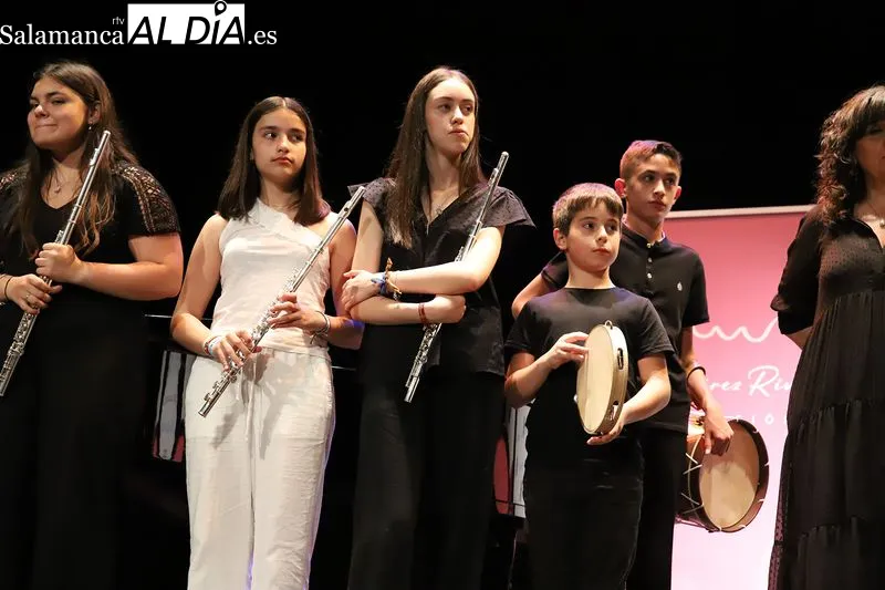Éxito del concierto de música tradicional en Alba de Tormes