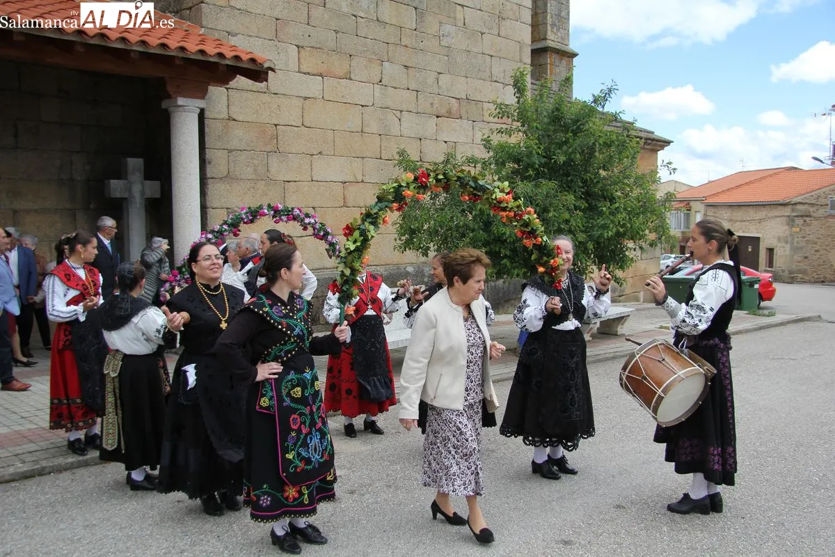 Fiesta de la Santa Cruz en Masueco de la Ribera / MARIBEL SÁNCHEZ