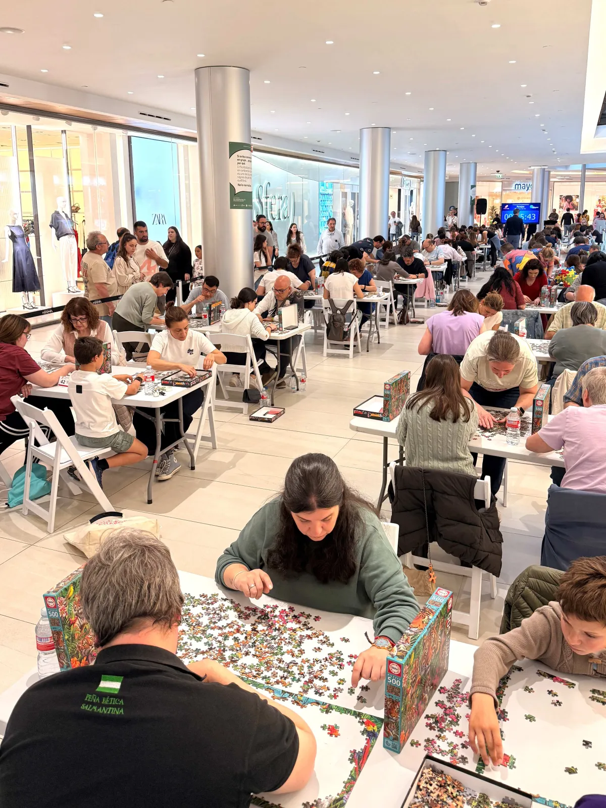 Foto 3 - El Tormes celebra con &eacute;xito su cuarto Concurso de Puzzles Toy Planet