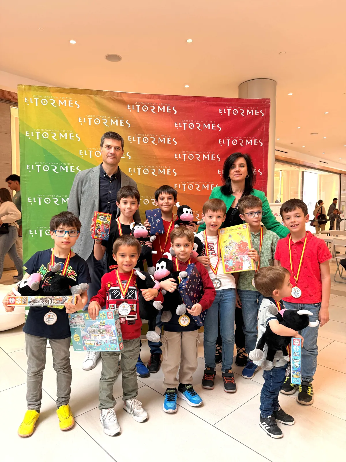 Foto 5 - El Tormes celebra con &eacute;xito su cuarto Concurso de Puzzles Toy Planet
