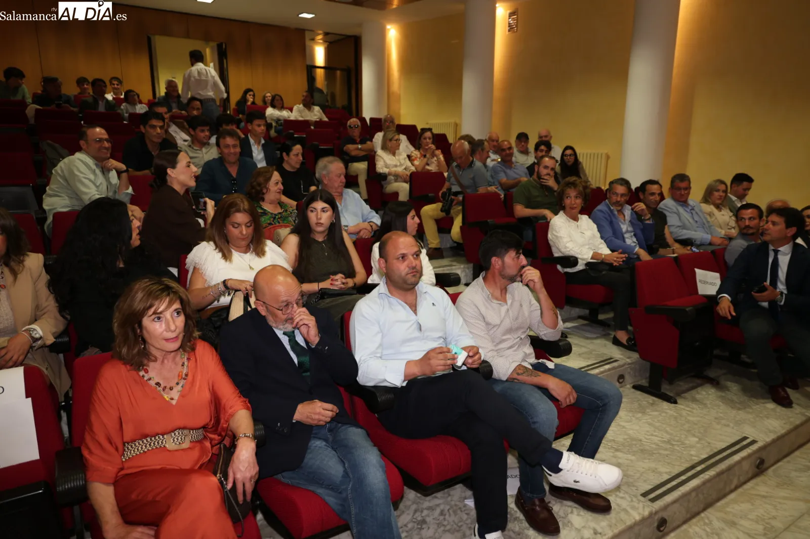 Presentación de la encerrona de Julio Norte en la Cámara de Comercio | FOTOS: David Sañudo