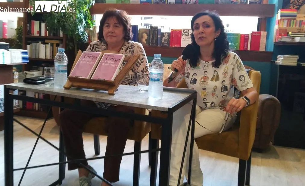 La presentación del último libro de Esperanza Ortega se convierte en un emotivo homenaje a la poesía. Foto de Chema García