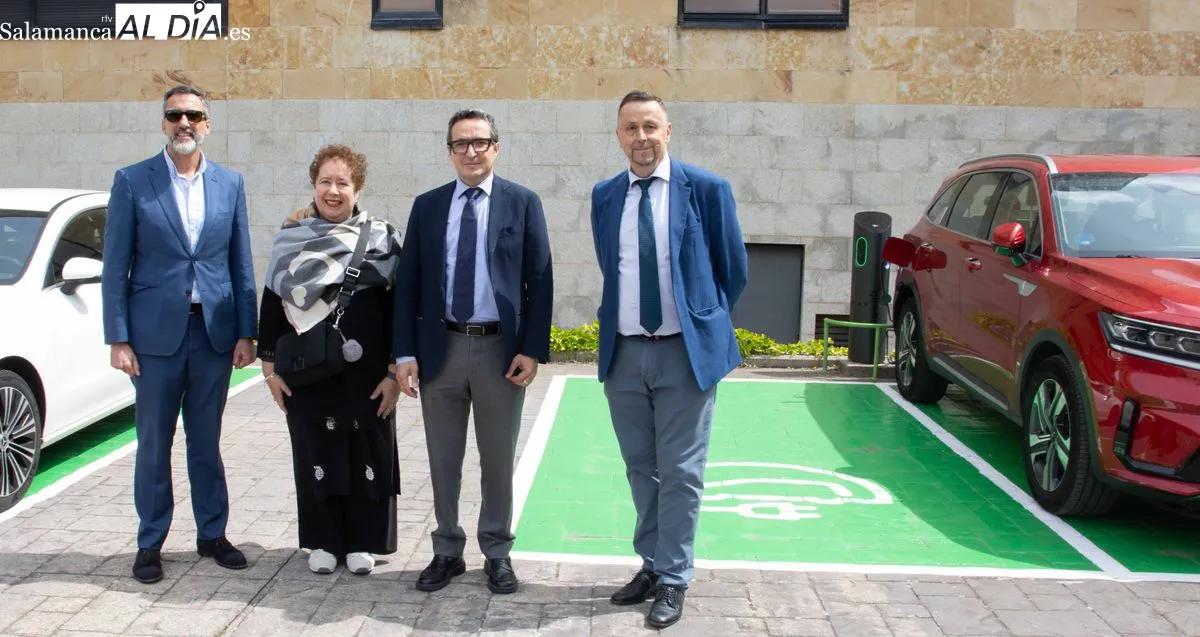 Nuevos puntos de recarga para coches eléctricos en la USAL