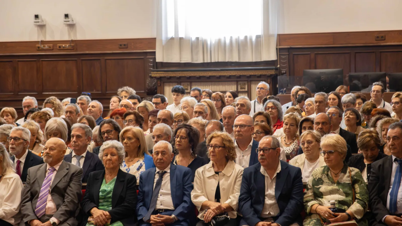 La USAL gradúa a 223 alumnos del Programa de la Experiencia