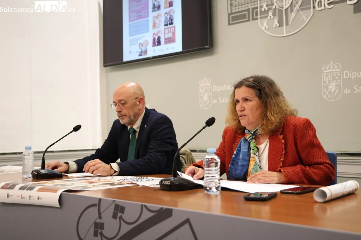 Presentación de la Feria Alimentaria y Muestra Artesana de Ledesma con la diputada de Ferias y Mercados, Nieves García Mateos, y el alcalde del municipio, Exuperancio Benito. Foto de David Sañudo