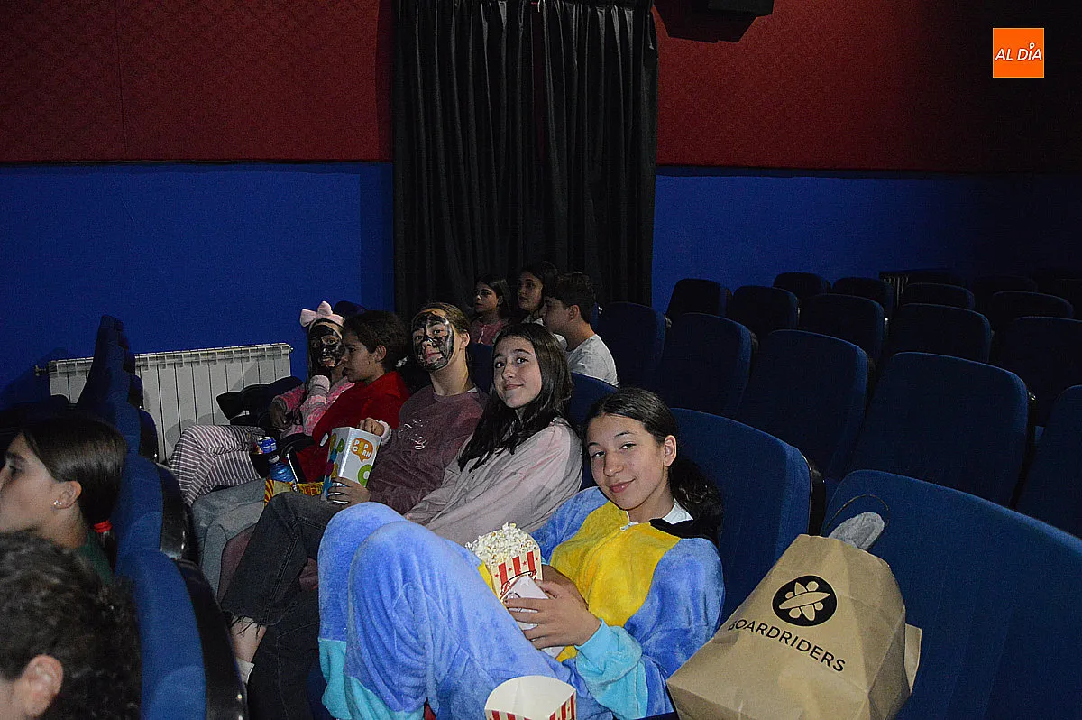 Foto 13 - La &ldquo;Noche de Pijamas&rdquo; re&uacute;ne a cerca de 70 ni&ntilde;os en la 3&ordm; edici&oacute;n 