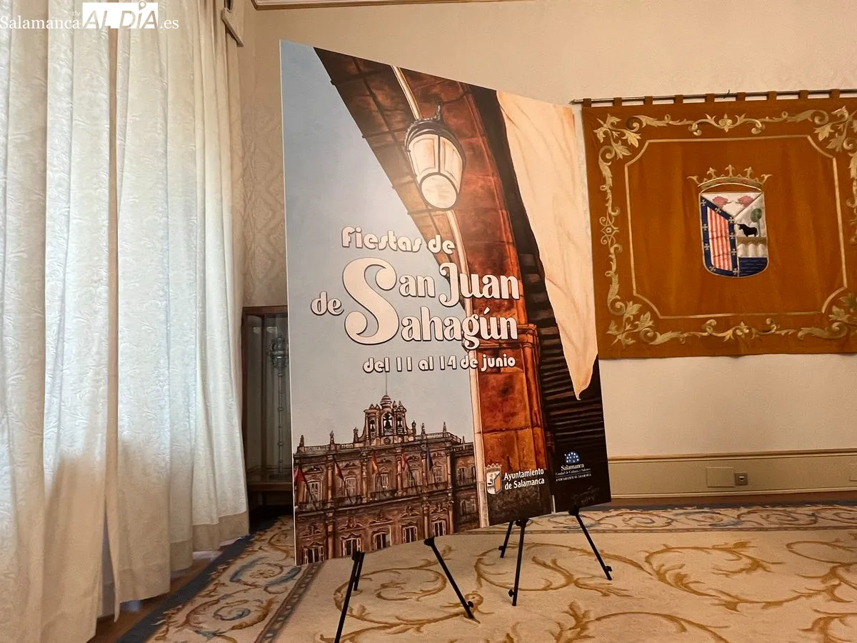 Presentación del programa de fiestas de San Juan de Sahagún en el Ayuntamiento. Foto de Emily Rivas