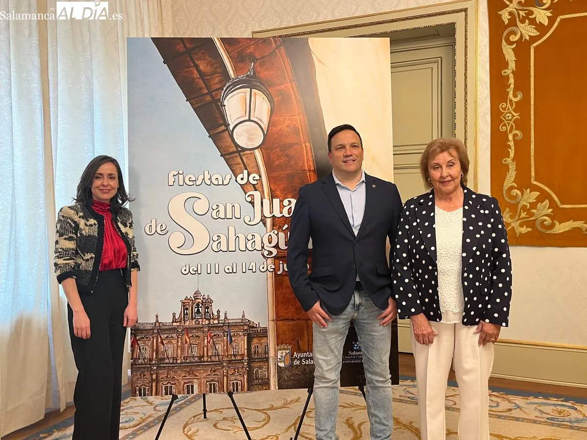 Presentación del programa de fiestas de San Juan de Sahagún en el Ayuntamiento. Foto de Emily Rivas