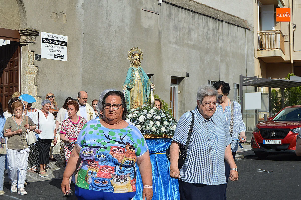 Procesión de la Virgen Milagrosa
