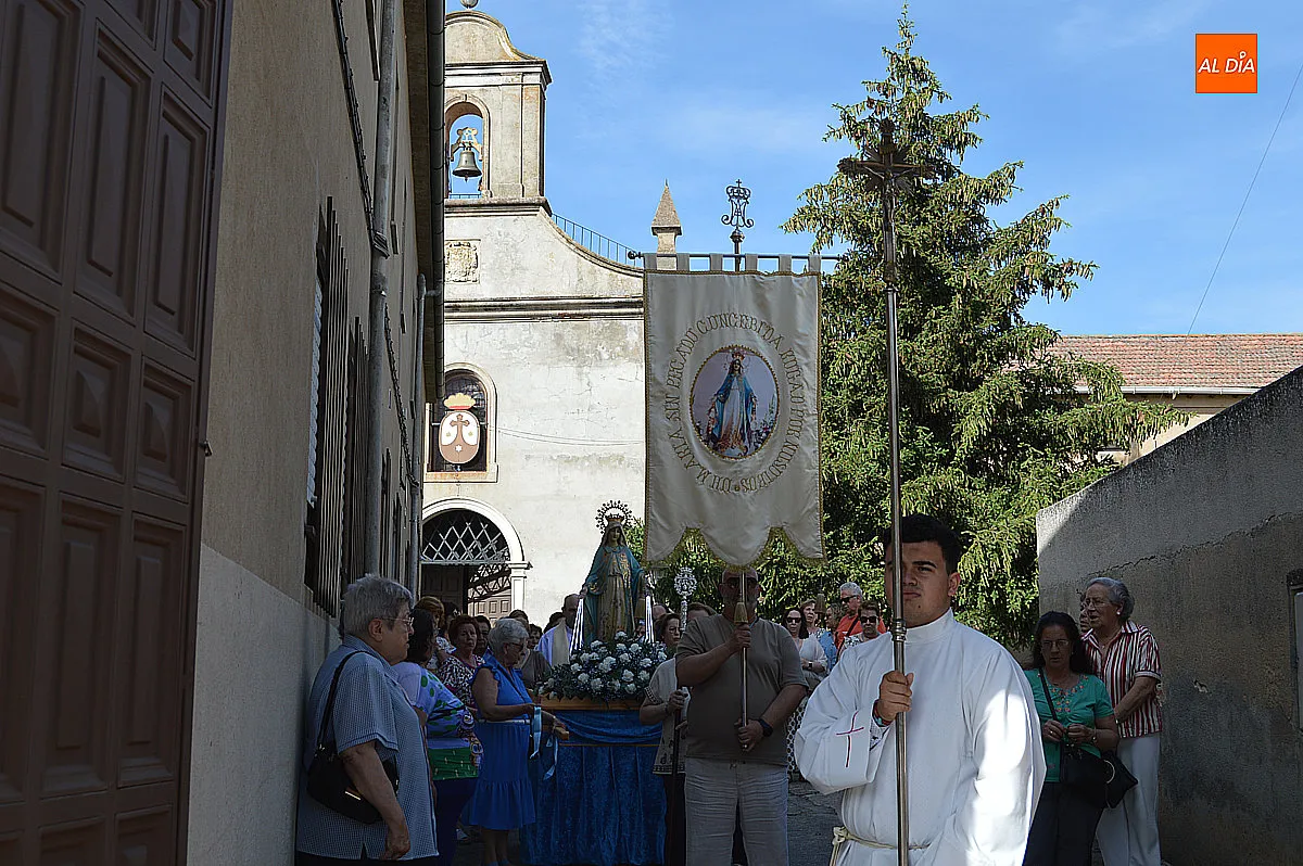Procesión de la Virgen Milagrosa