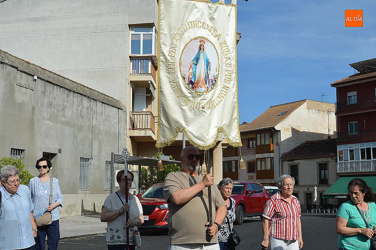 Procesión de la Virgen Milagrosa