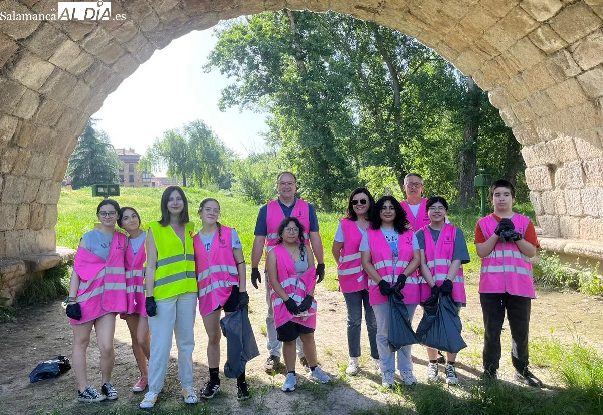 Voluntariado ambiental escolar Puente Romano Salamanca