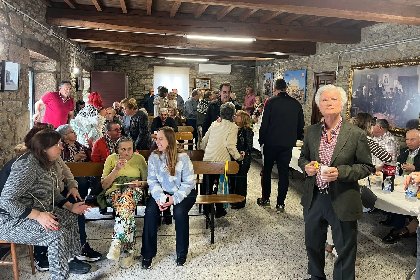 Reconocimiento en Guadramiro al médico José Montero de Paz, por su jubilación