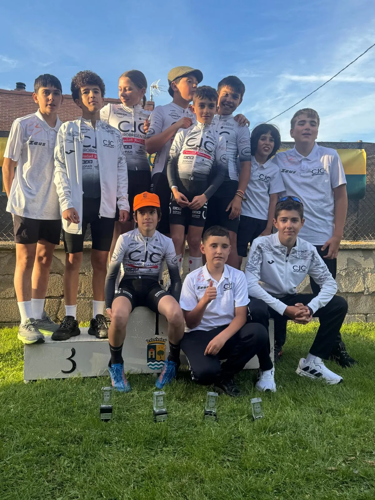 Foto 2 - La cantera ciclista de Ciudad Rodrigo brilla con cuatro podios en la Copa regional