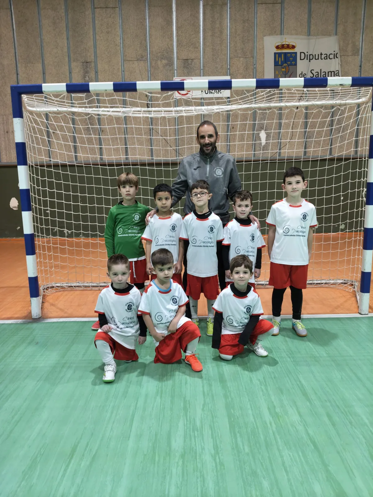 Foto 7 - El pabell&oacute;n Conde Fox&aacute; acoger&aacute; las semifinales de la  XVII Liga comarcal Prebenjam&iacute;n