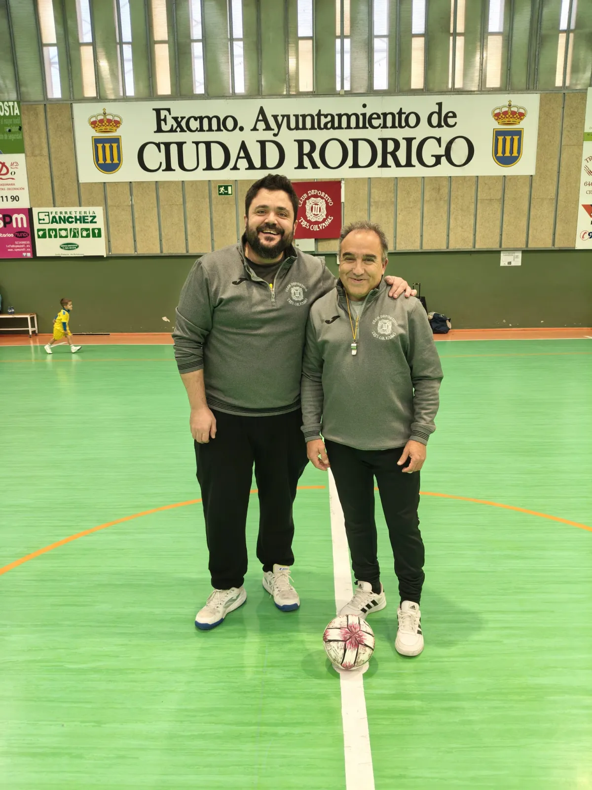 Foto 8 - El pabell&oacute;n Conde Fox&aacute; acoger&aacute; las semifinales de la  XVII Liga comarcal Prebenjam&iacute;n