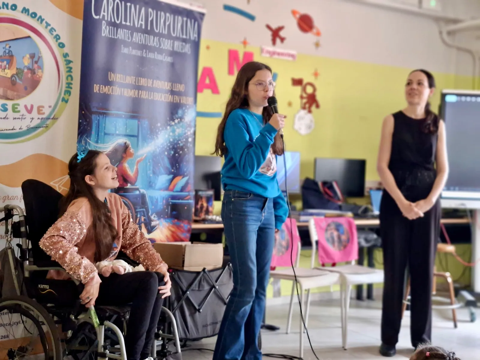 Foto 2 - La lecci&oacute;n de vida de Carolina Purpurina emociona a los alumnos del CEIP Severiano Montero