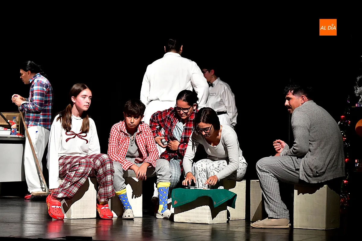 Puesta en escena la obra teatral 'Alguien voló sobre el nido del cuco'