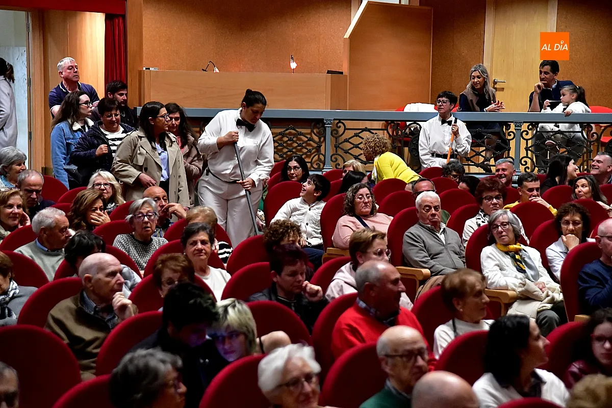 Puesta en escena la obra teatral 'Alguien voló sobre el nido del cuco'