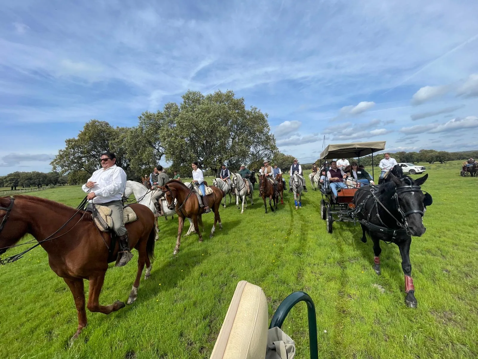 Buena acogida de la I Feria de Abril en Campillo de Azaba