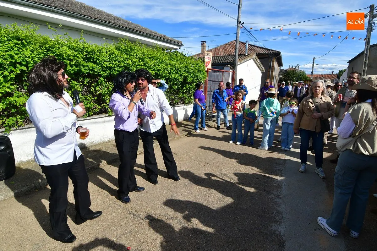 Disfraces  y capea Cabrillas