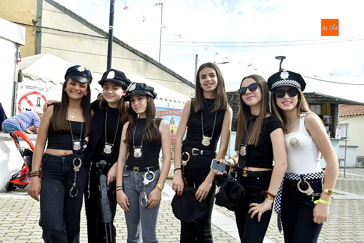 Desfile disfraces Saelices EL Chico en La Santa Cruz